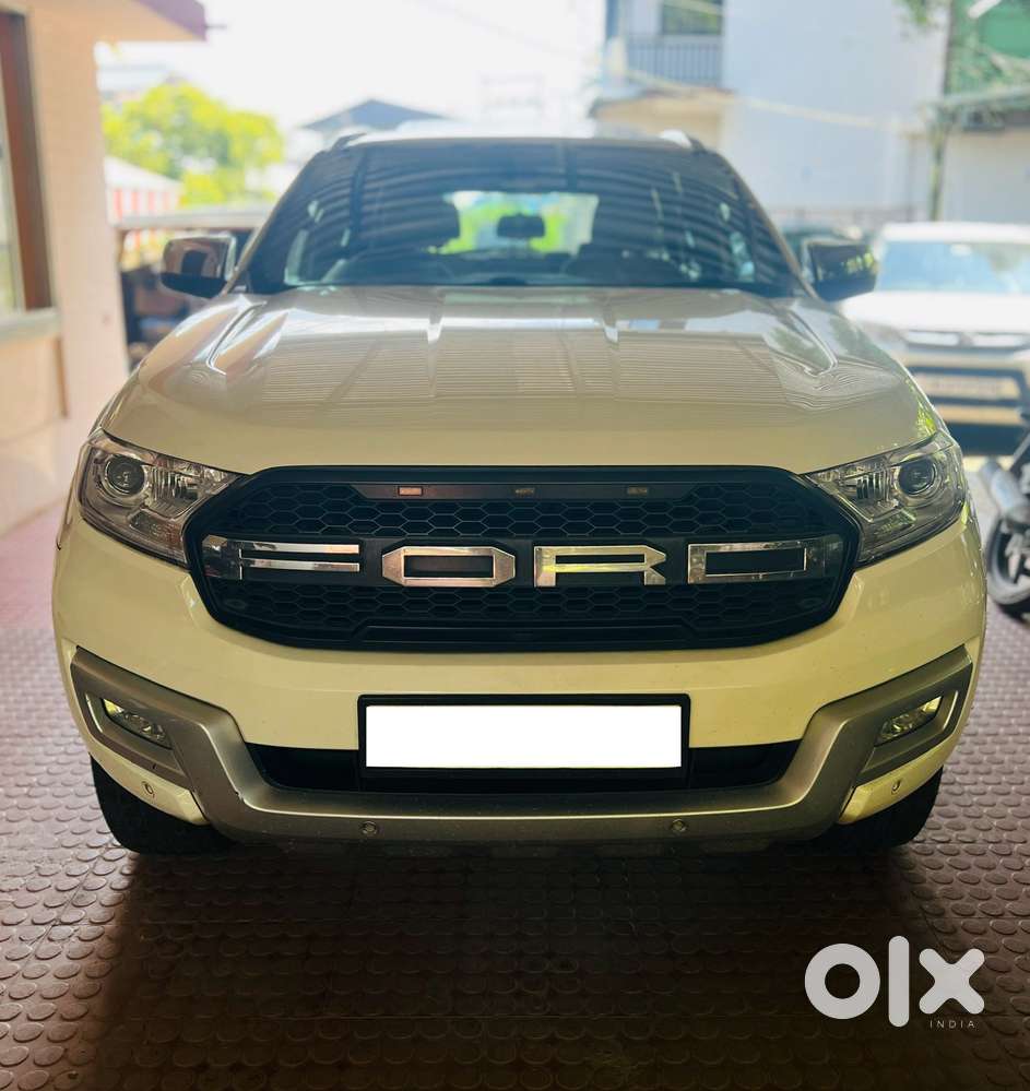 Ford Endeavour 3.2 Titanium At 4x4, 2017, Diesel