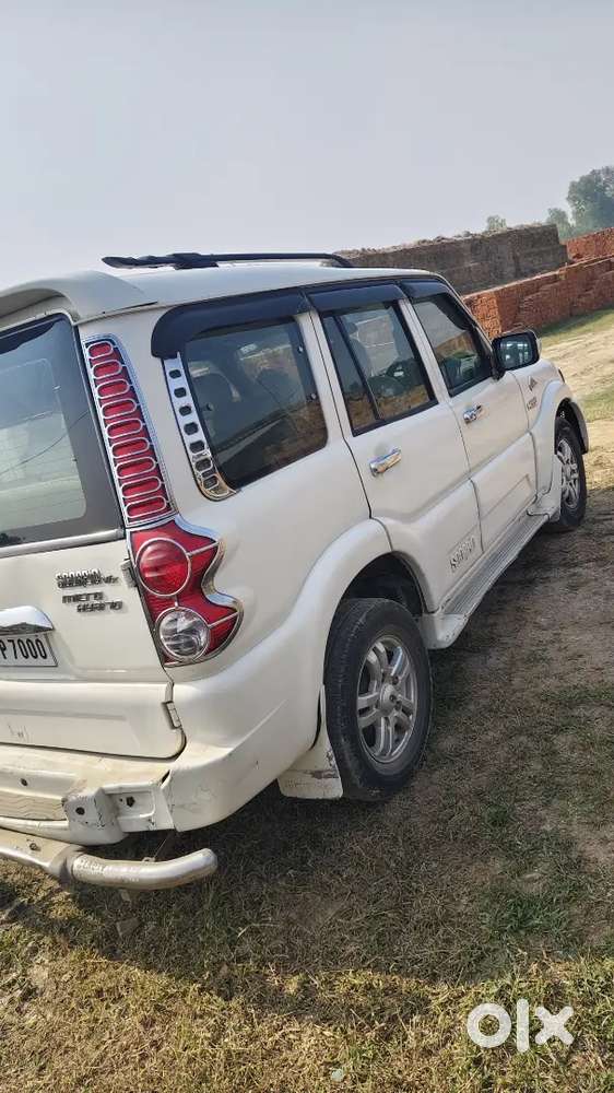 Mahindra Scorpio 2013