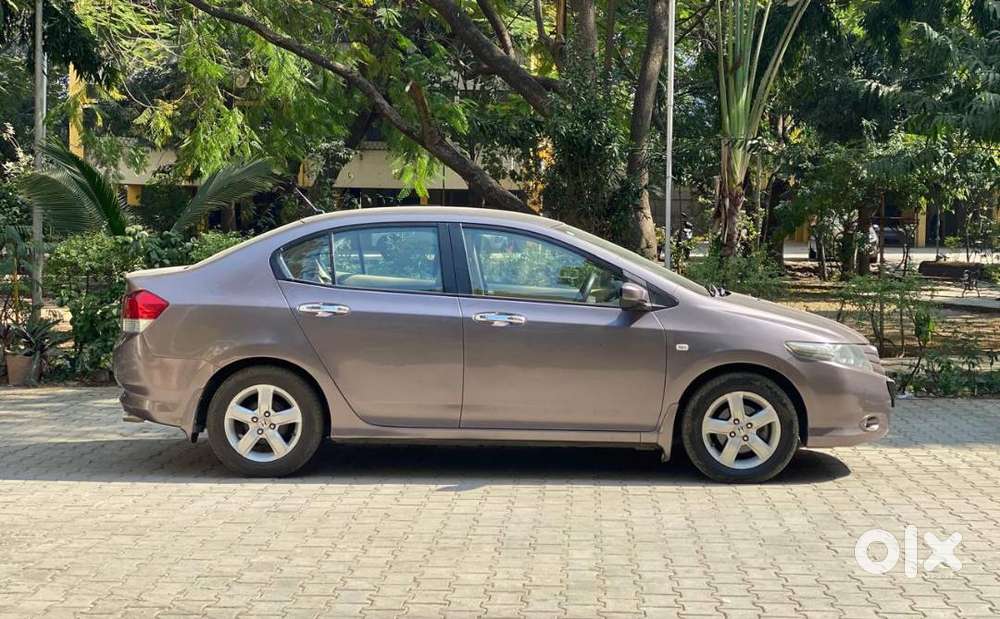 Honda City V I-vtec  78,500 Km  Excellent Condition  Insurance Acti