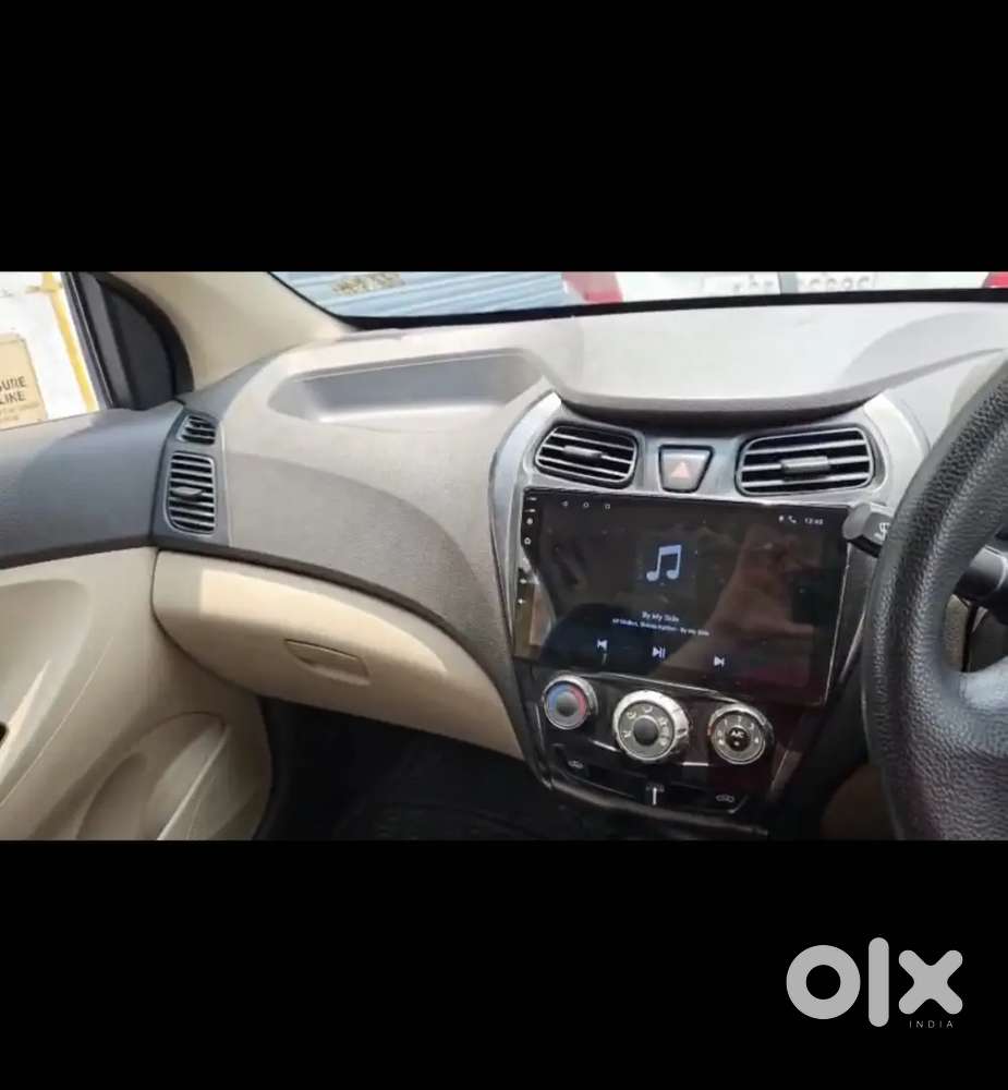 Eon Brilliant Condition With Jbl Speaker , Touchscreen