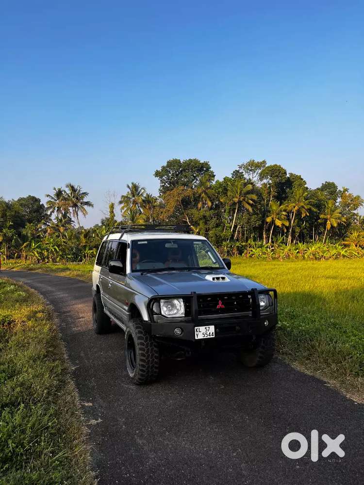 Mitsubishi Pajero Glx  2007 Diesel 137000 Km Driven