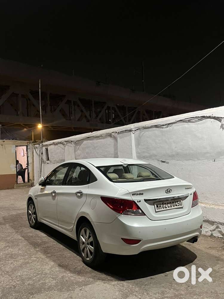 Hyundai Fluidic Verna 2011