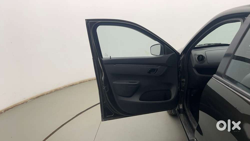 Renault Kwid 1.0 Rxt, 2016, Petrol