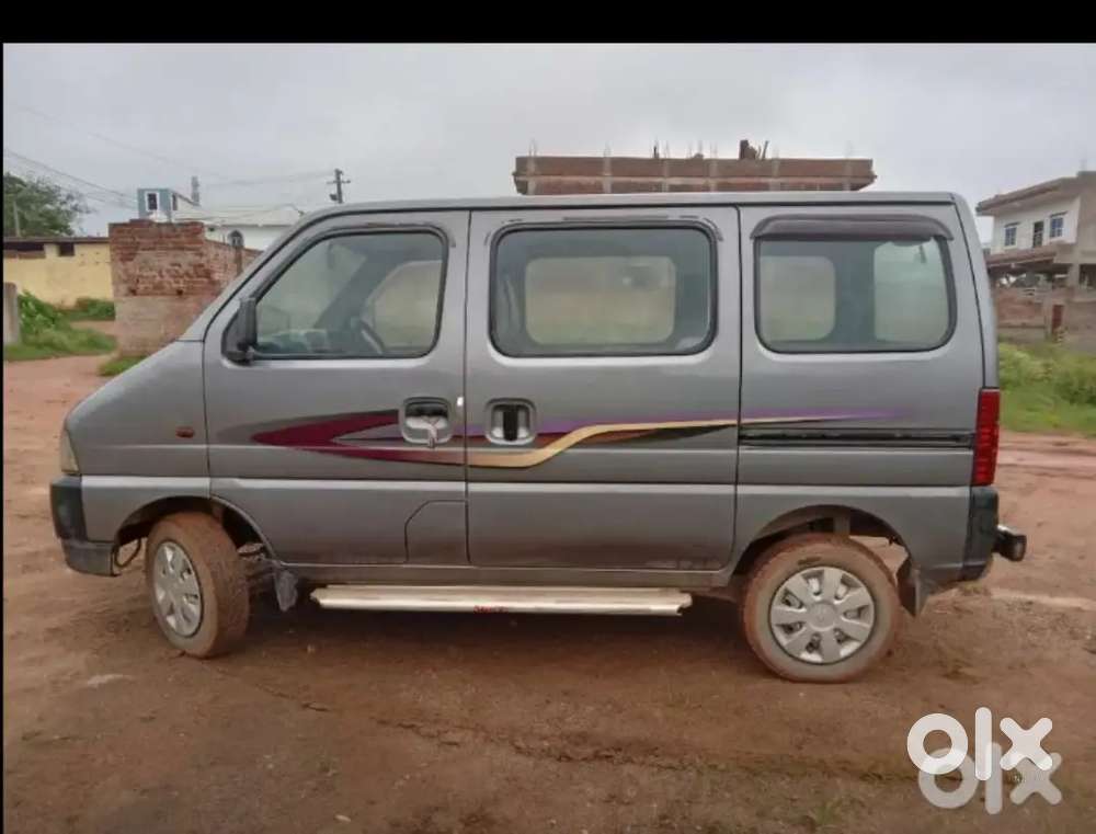 Excellent Condition 1 Hand