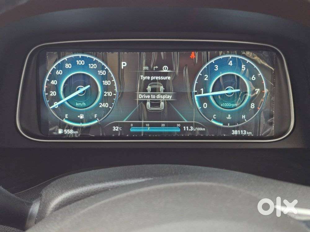 Hyundai Alcazar 2.0 Signature (o) Petrol At 6 Str, 2021, Petrol