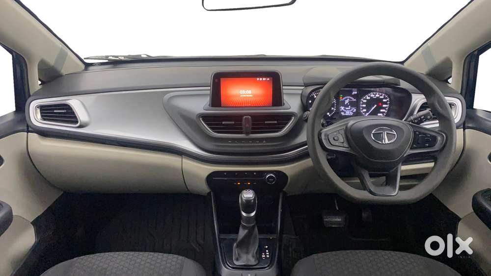 Tata Altroz 1.2 Xta Petrol Dct, 2022, Petrol