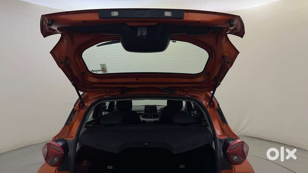 Tata Punch Creative Dual Tone Amt Sunroof, 2023, Petrol