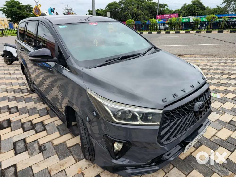 Toyota Innova Crysta 2016