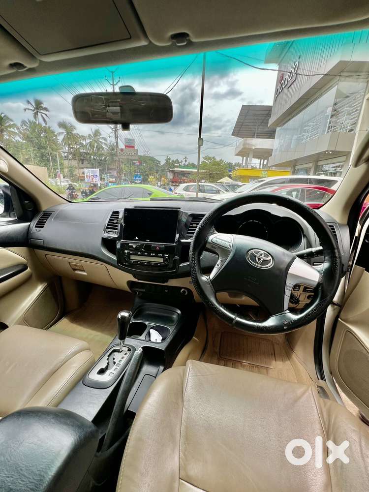 Toyota Innova Crysta 2.8 Zx At, 2017, Diesel