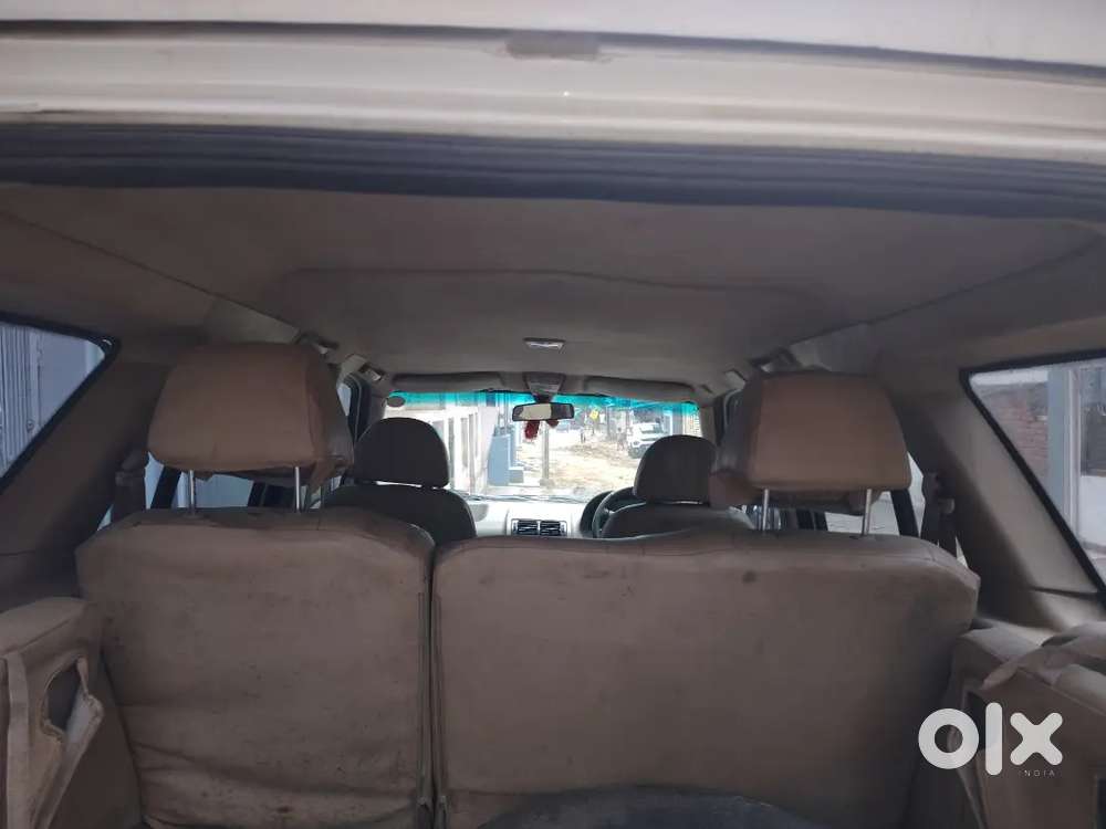 Tata Safari 2012
