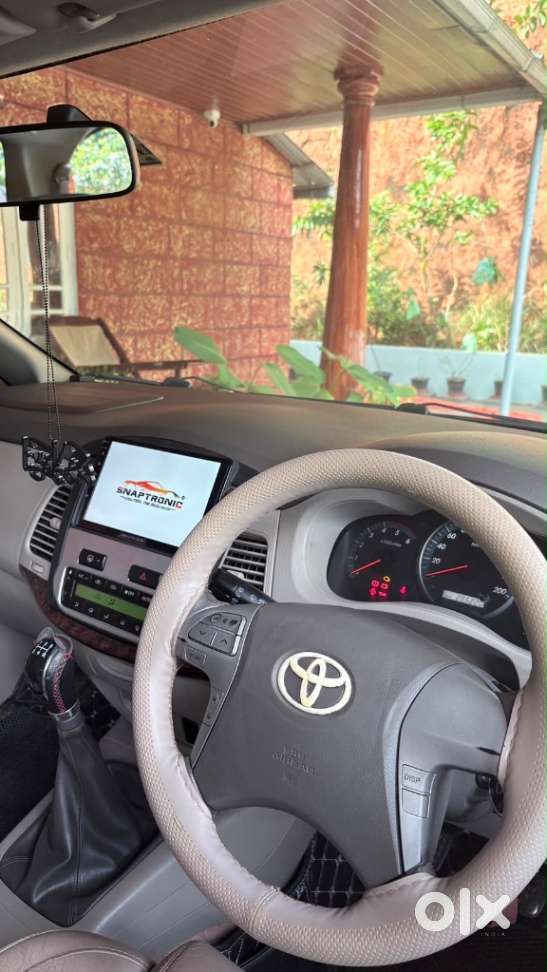 Toyota Innova 2.0 V, 2012, Diesel