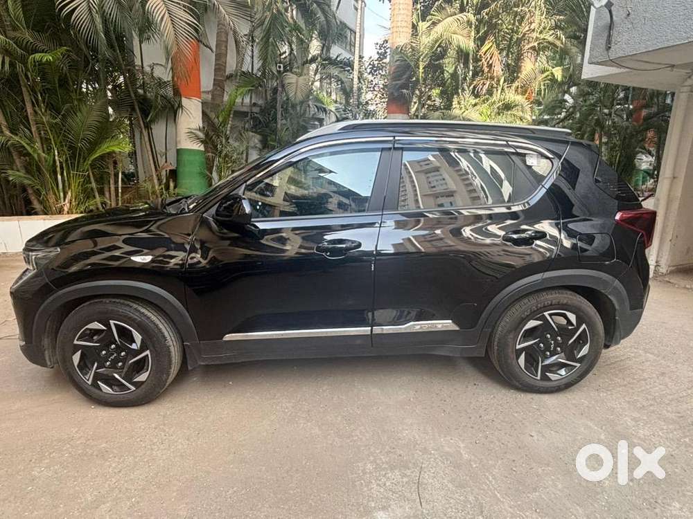 Kia Sonet 2025 Petrol 9900 Km Driven