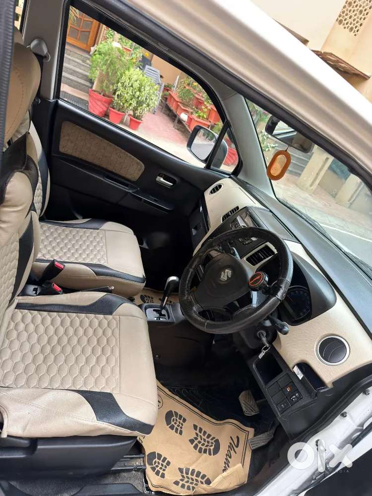 Maruti Suzuki Wagon R Stingray 2017 Petrol Well Maintained