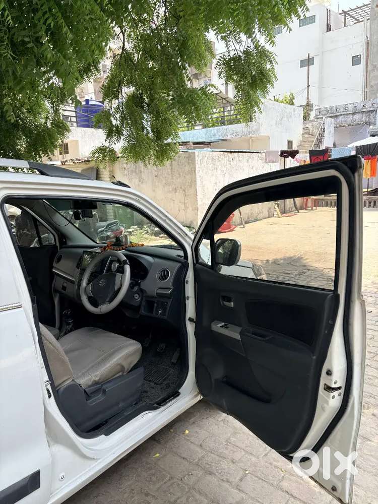 Wagonr Company Fitted Cng + Petrol Variant