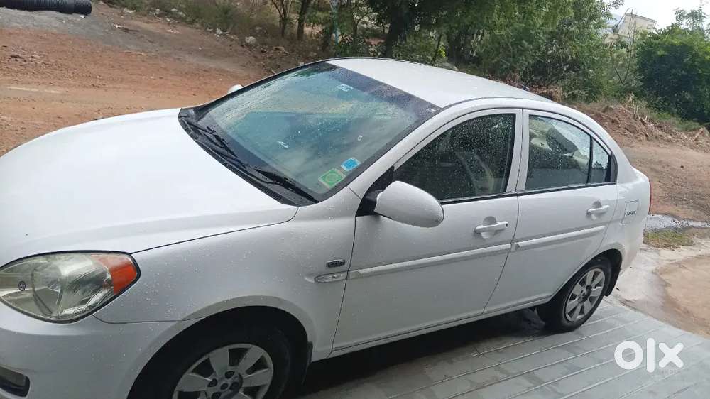 Hyundai Verna 1.6 2007 Petrol Manual