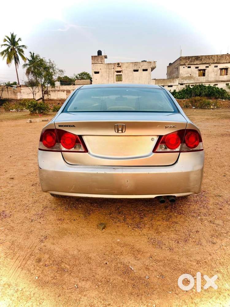 Honda Civic 2006 Petrol Well Maintained Neat Condition With 2 Keys