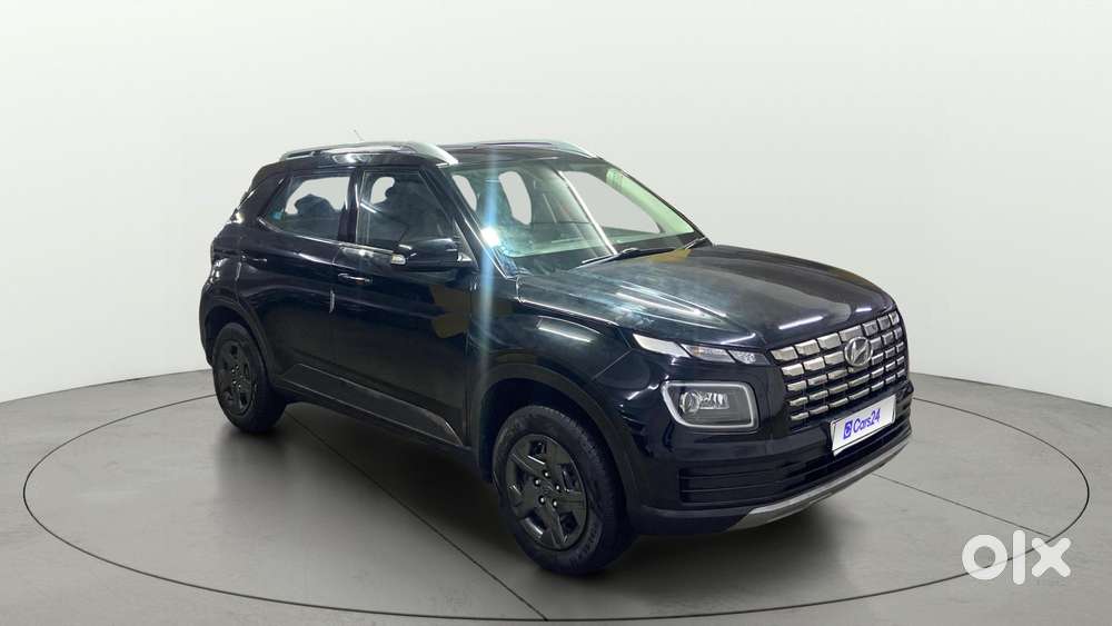 Hyundai Venue 1.2 S (o), 2023, Petrol