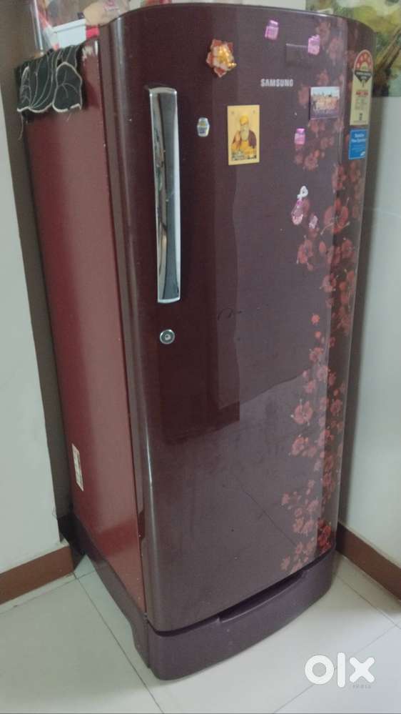 Samsung Refrigerator 180 ltr storage