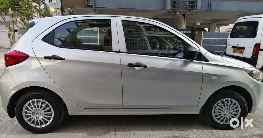 Tata Tiago 1.2 Revotron Xm, 2018, Petrol