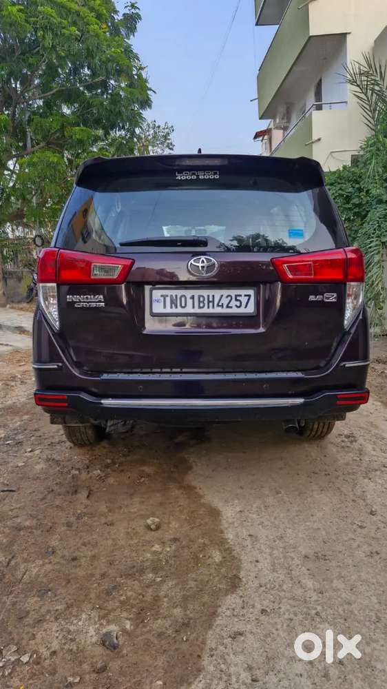 Toyota Innova Crysta