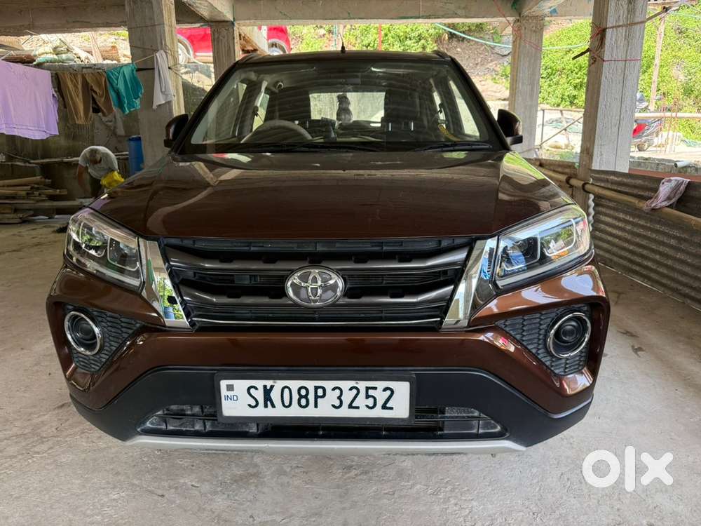 Toyota Urban Cruiser 2022 Petrol Well Maintained