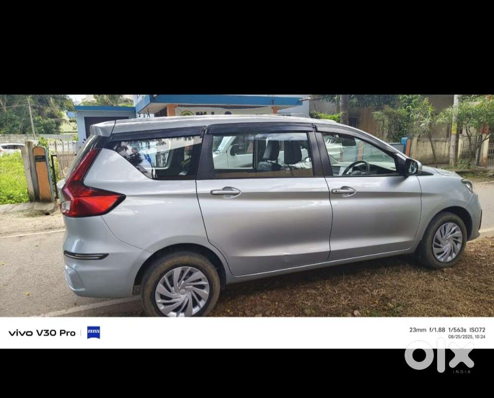 Maruti Suzuki Ertiga Vxi (o) Cng, 2023, Cng & Hybrids