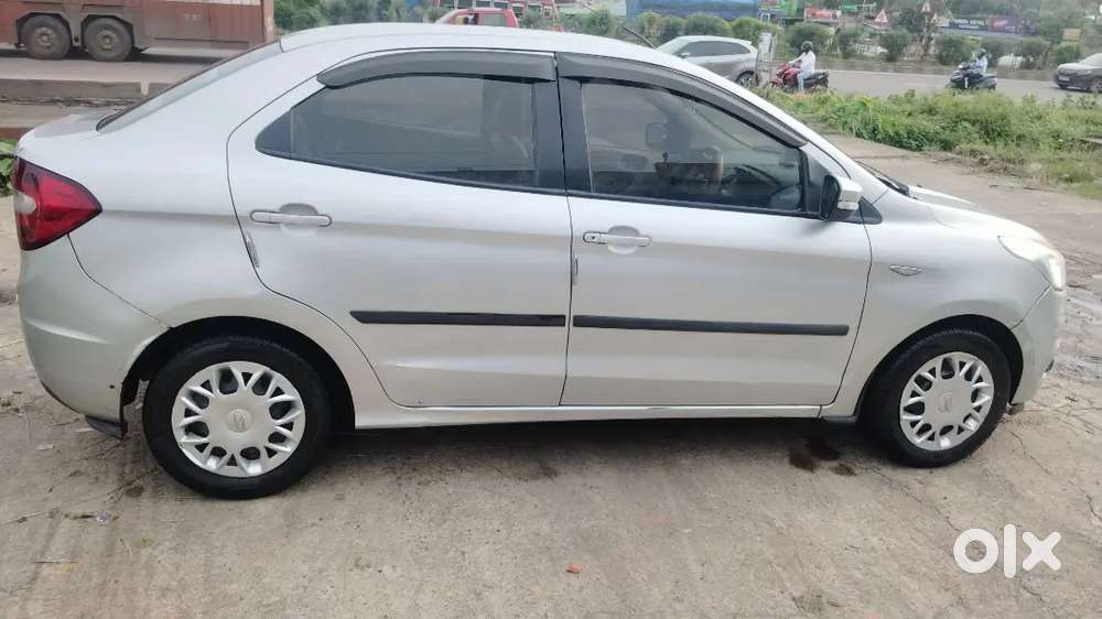 Ford Aspire Trend Plus 2015