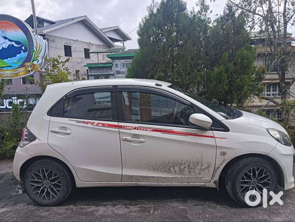 Honda Brio Mt 2012