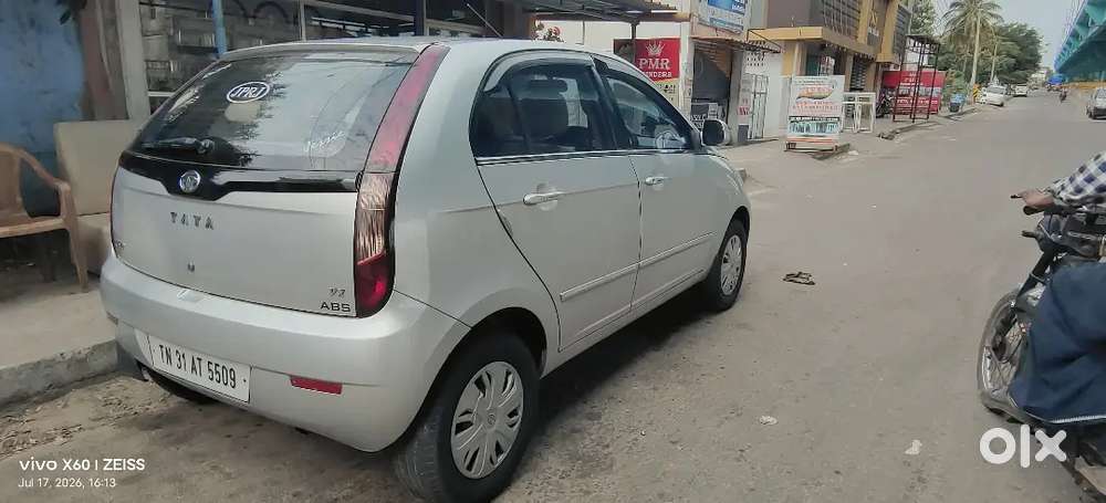Tata Indica Vista Quadrajet 2011