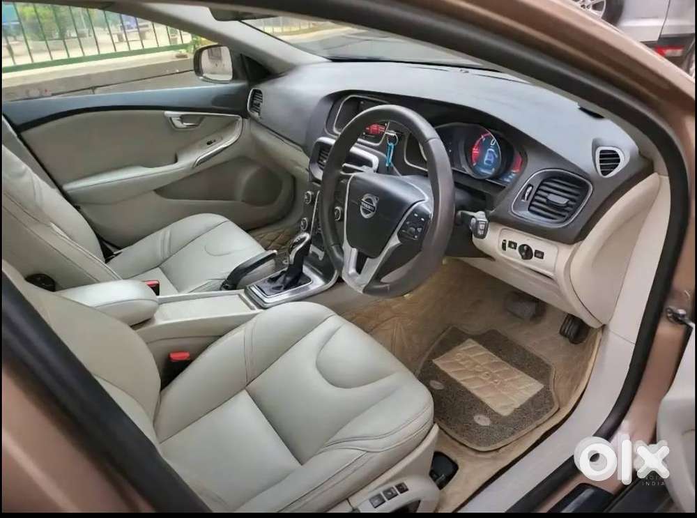 Volvo V40 Good Condition Nov 2016
