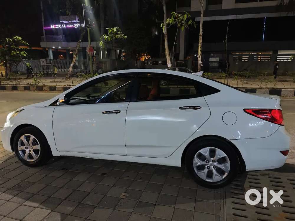 Hyundai Verna 1.6 Vtvt 2012