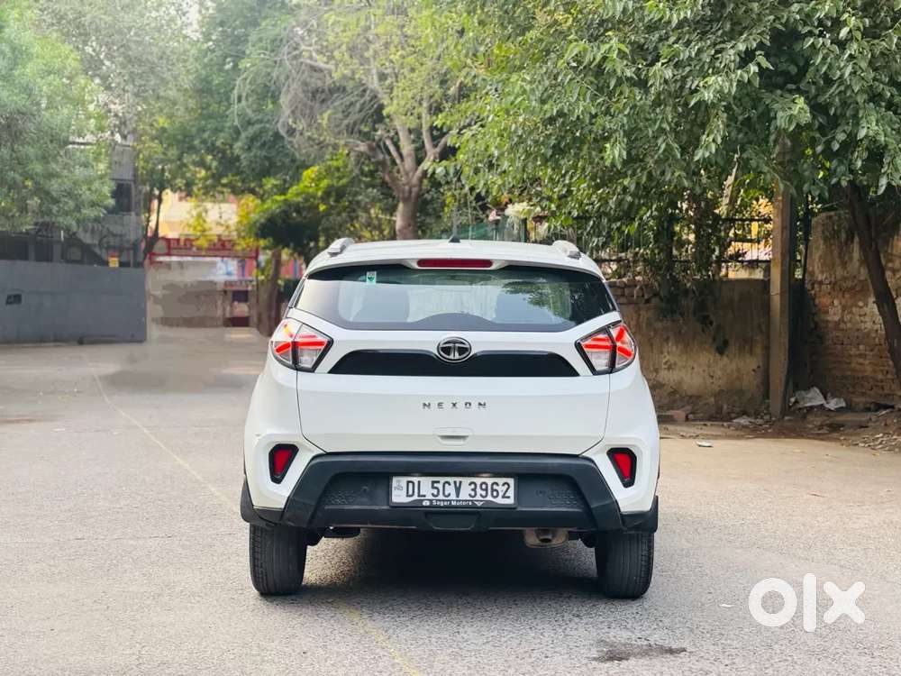 Tata Nexon 1.2 Revotron Xma, 2023, Petrol