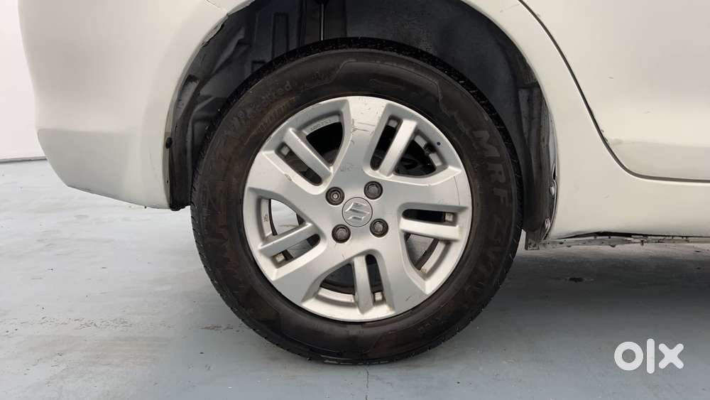 Maruti Suzuki Swift Dzire 1.2 Zxi, 2013, Petrol
