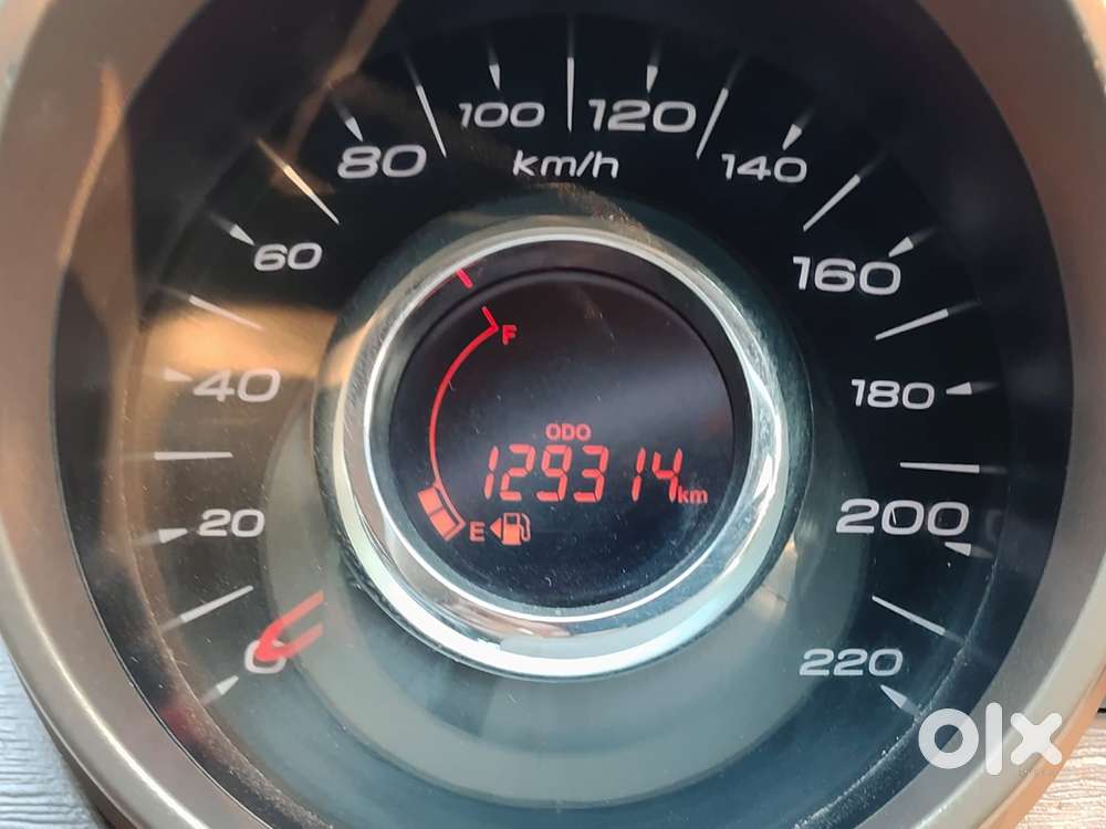 Mahindra Xuv500 W8, 2014, Diesel