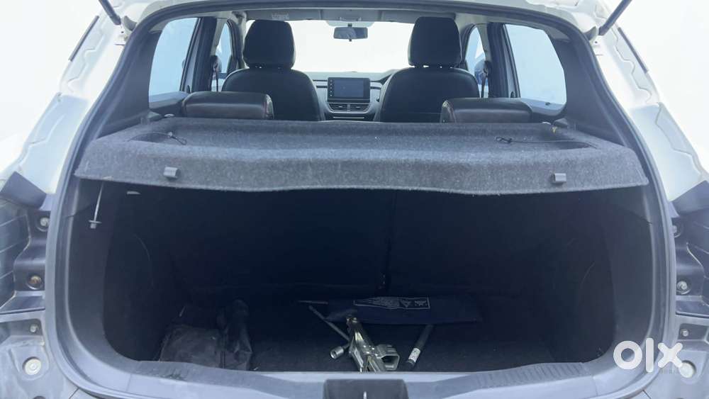 Renault Kiger Rxz Turbo Cvt, 2022, Petrol