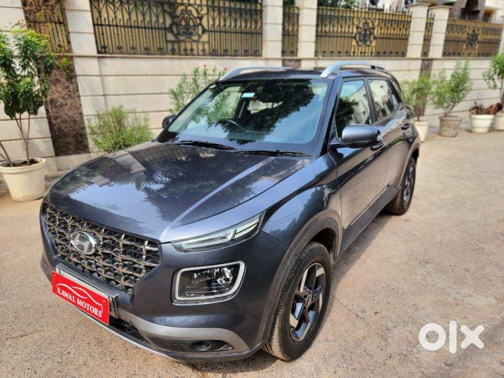 Hyundai Venue Sx (o) Mt 1.5 Diesel, 2021, Diesel