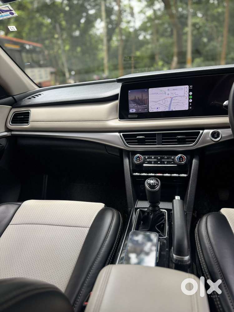 Mahindra Xuv700 2.2 Ax 7 Diesel Mt Str, 2024, Diesel
