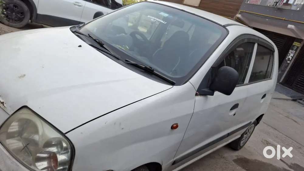 Hyundai 0ct2012 Cng Fitted All Documents Valid 17 Month.only1.10lk