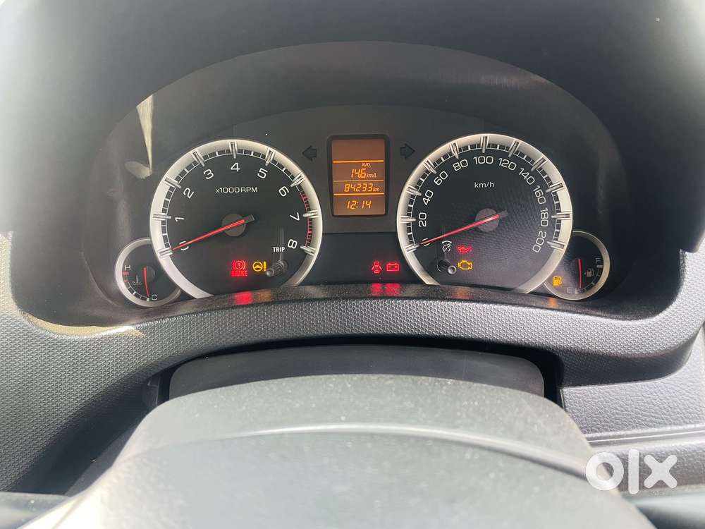 Maruti Suzuki Swift Vxi Iss Petrol, 2012, Petrol