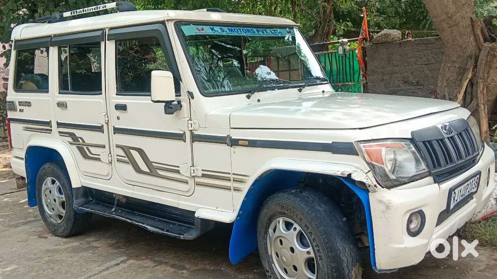 गाड़ी में कोई खर्चा नहीं है गाड़ी सीकर रोड हरमाड़ा जयपुर में है