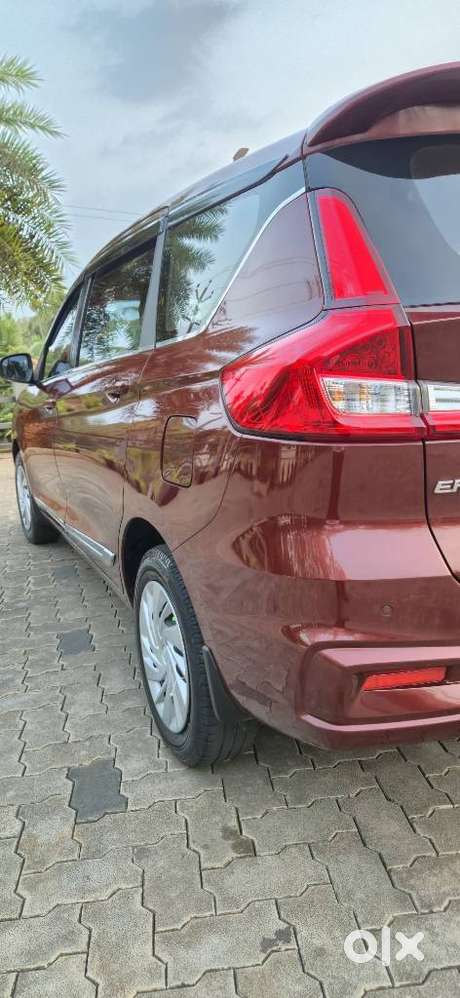Maruti Suzuki Ertiga 2018-2022 1.4 Vxi Shvs At, 2019, Petrol