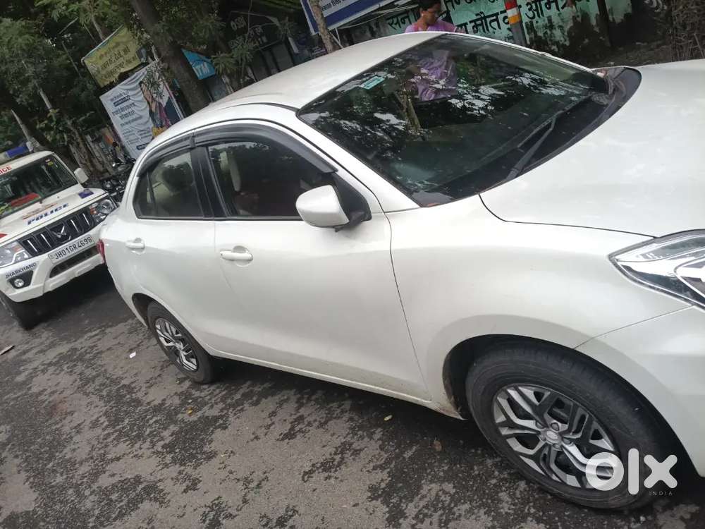 Maruti Suzuki Dzire 1.2 Vxi 2025