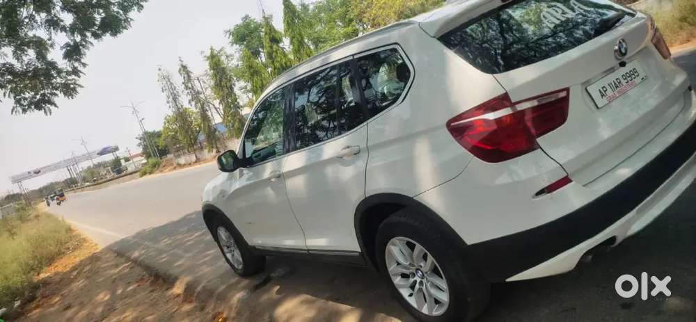 Bmw X3 Diesel 2013 Giving Good Mileage Of 19kmpl And Maintained Well