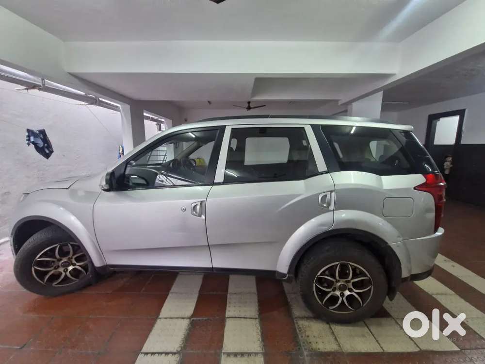 Mahindra Xuv500 2014 Diesel 43000 Km Driven