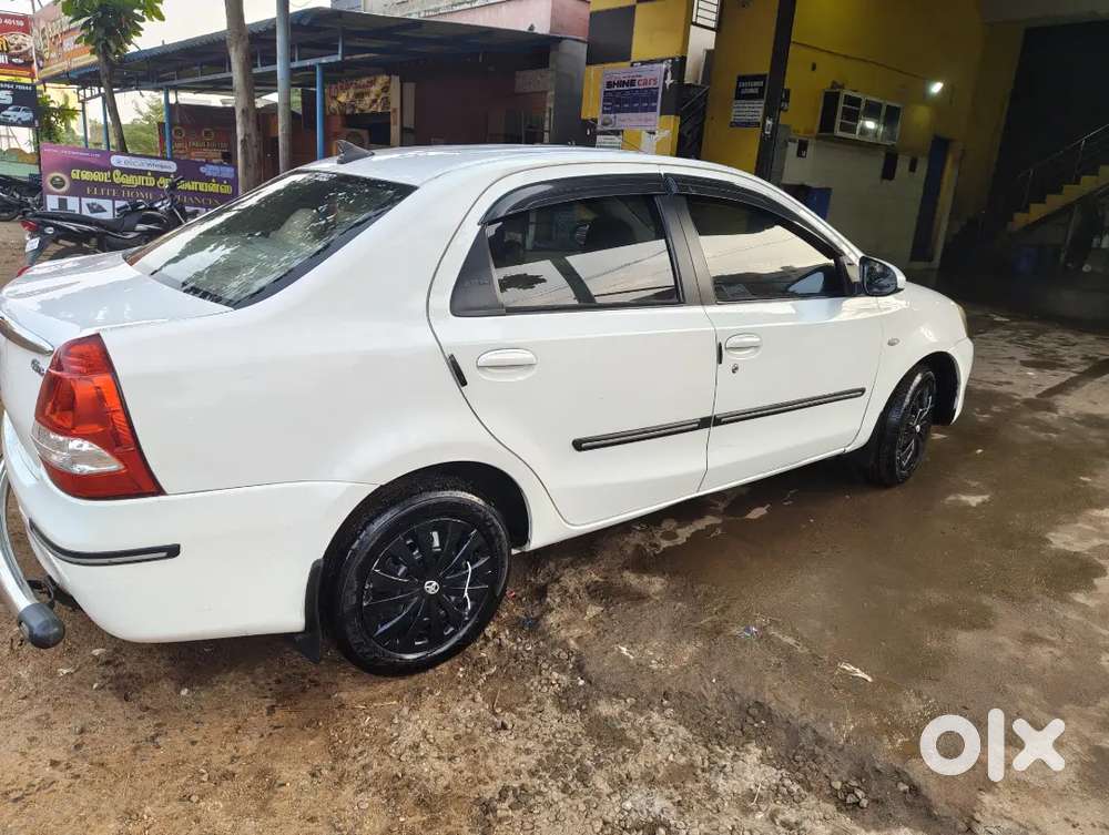 Toyota Etios 2015 Diesel Well Maintained