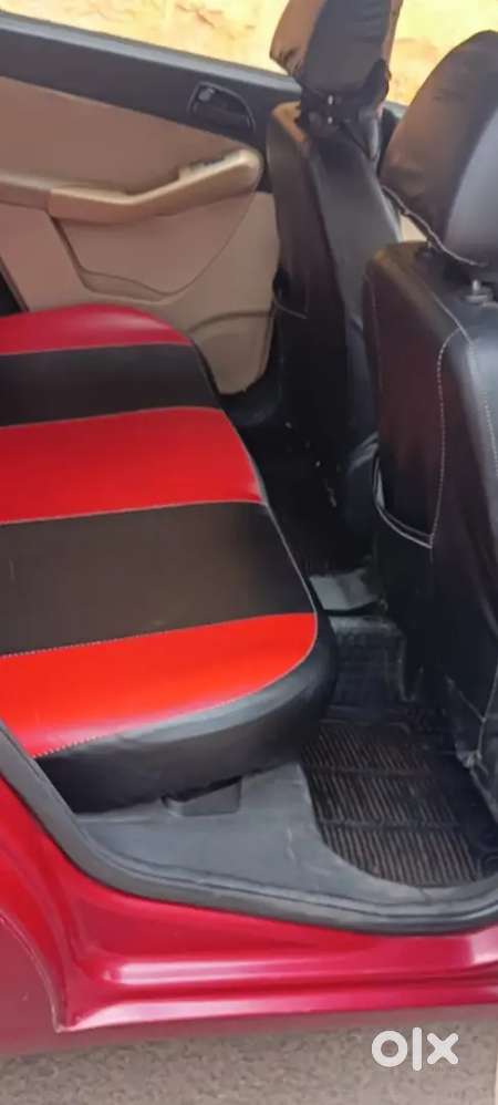 Tata Vista Vx Quadrajet Abs 2012