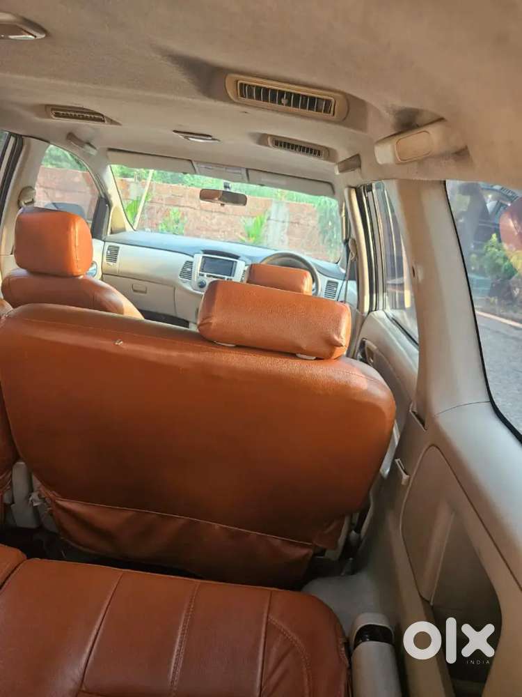 Toyota Innova Diesel 2012