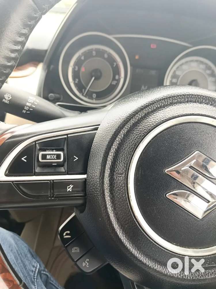 Maruti Suzuki Dzire 1.2 Zxi Plus Amt, 2018, Petrol