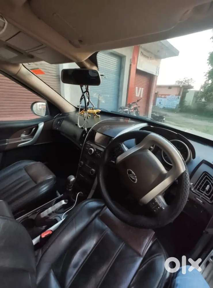Mahindra Xuv500 2015 Diesel 170000 Km Driven