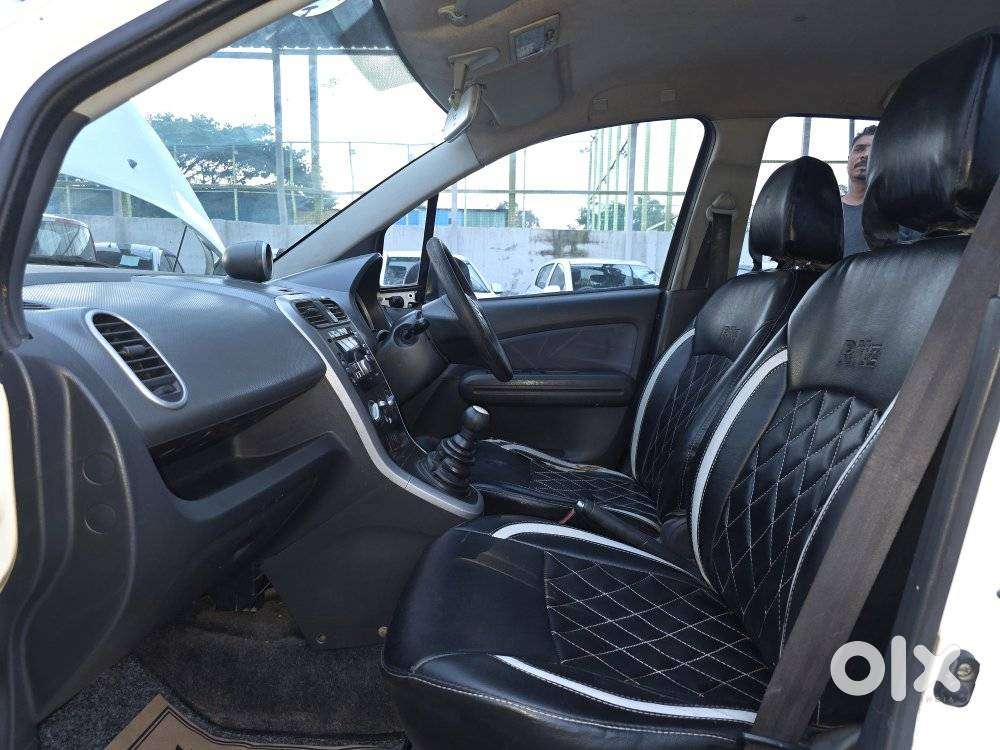 Maruti Suzuki Dzire 1.2 Vxi, 2011, Petrol